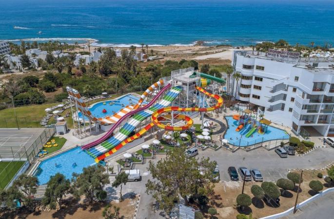 Leonardo Laura Beach & Splash Resort